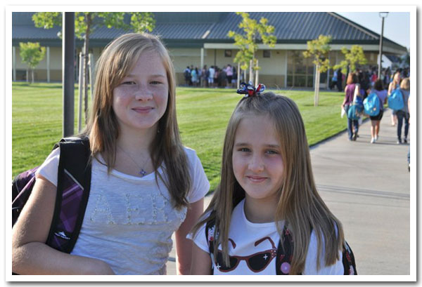Shelb and Syd - First Day of School - 2010