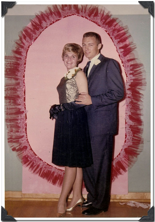 Bonnie Hansen and Arnie Preheim - Coed 1960